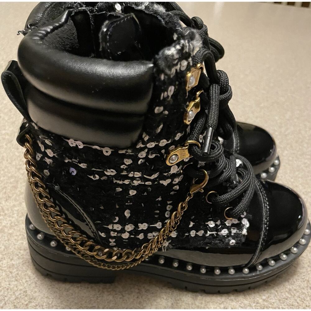 Kurt Geiger London Girls Boots Size 11 Combat Chain Black Sequined NWOB 189
